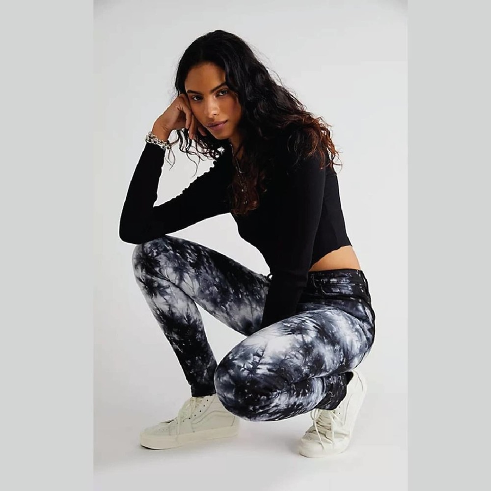 MOTHER Jeans The Super Swooner Winding Paths Size 29